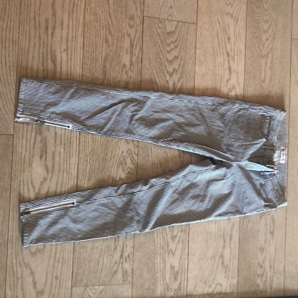 Madewell sear-sucker ankle zip pants